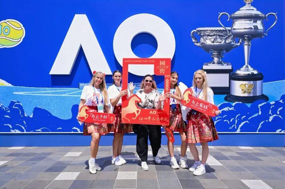 V体育官网-&amp;lt;span class=&amp;quot;js_title_inner&amp;quot;&amp;gt;无界生长：赛场内外，东方文化的全球新生